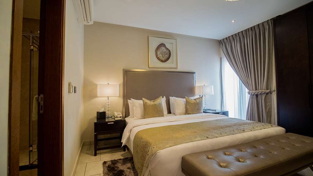 Oak Plaza Suites Kumasi Room photo