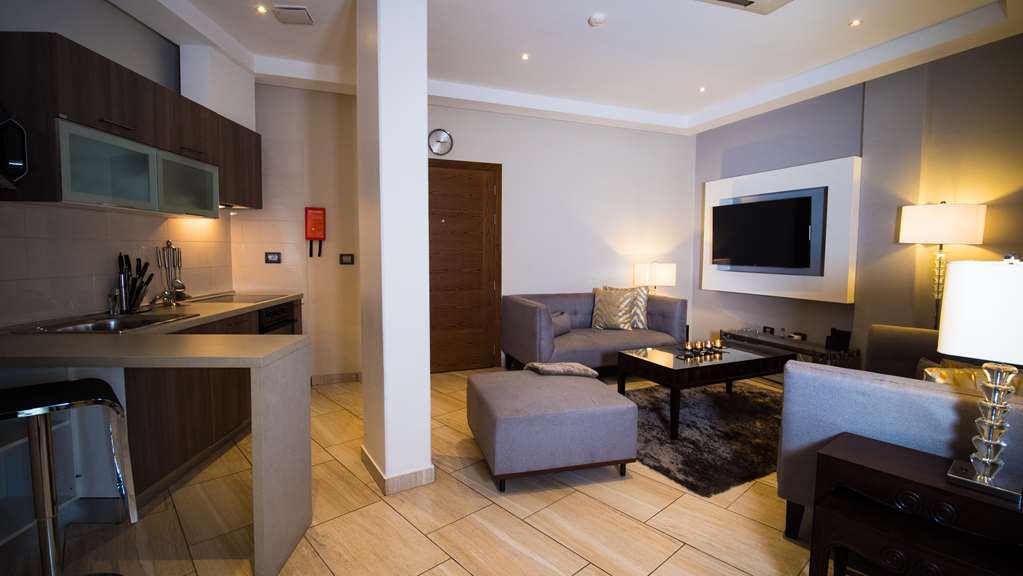 Oak Plaza Suites Kumasi Room photo